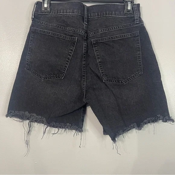 Gap Cheeky Midi High Rise Black Shorts Size 27/4 - Picture 4 of 9